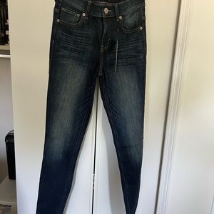 Express denim legging. 2R. NWT